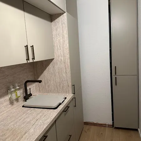 Apartment Moeblierte Mit Tollem Ausblick Im 10 Og *